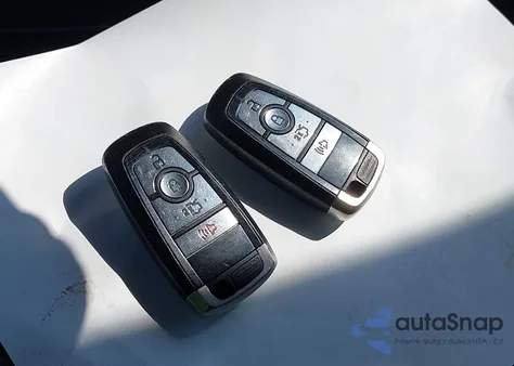 2017 Ford Fusion Hybrid S from USA, damaged, VIN 3FA6P0UU9HR286449